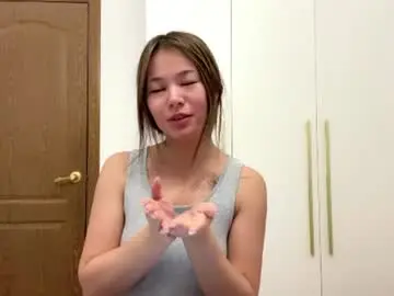 Serinafaw  live sex cam