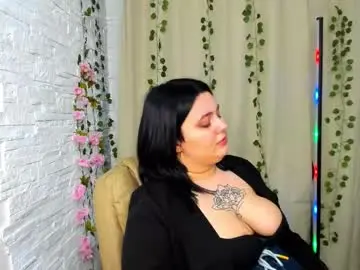 Suzie_q69  live sex cam