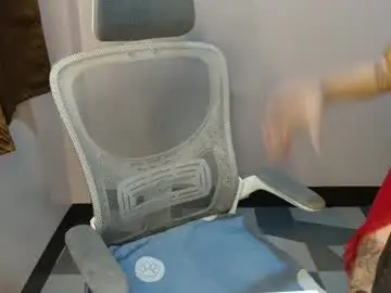Yunahuntrixx  live sex cam
