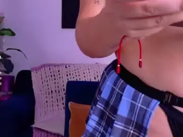 Bellaasford  live sex cam