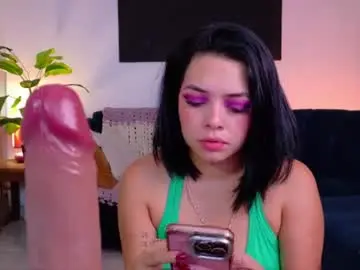 Bellaasford  live sex cam