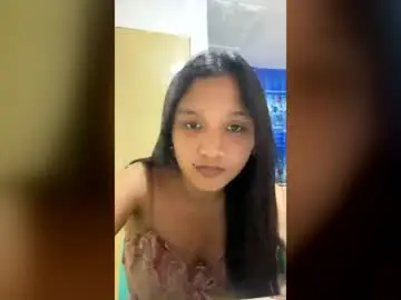 Dearbaddie  live sex cam