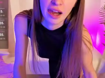 Emma_clay  live sex cam