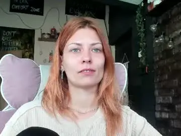 Karoline121  live sex cam