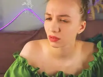 Kellybair  live sex cam