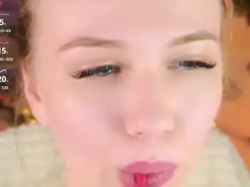 Kellybair  live sex cam