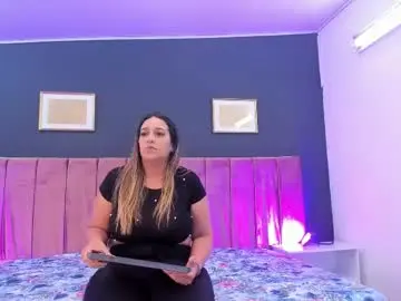 Kendalcurvy  live sex cam