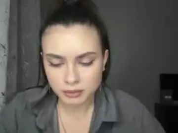 Laylachinskey  live sex cam