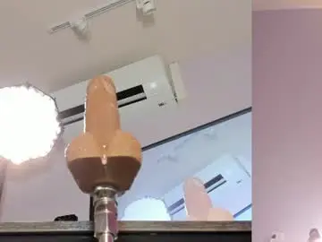 Lupeebony  live sex cam