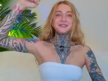 Nickyhomie  live sex cam