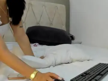 Perla_thompson1  live sex cam