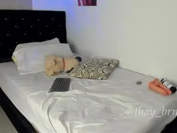 Thayla_brincee  live sex cam