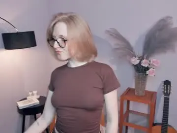 Alaineborg  live sex cam