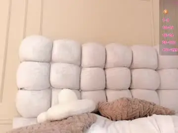 Alicestark2  live sex cam