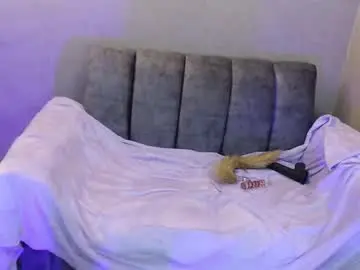 Ambaarrosse  live sex cam