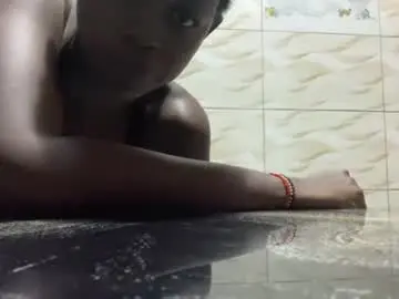 Blacklondon69  live sex cam