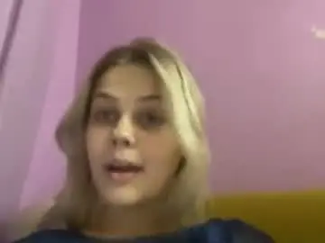 Brigittejackosn  live sex cam