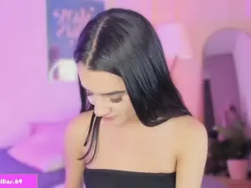 Ema_soul  live sex cam