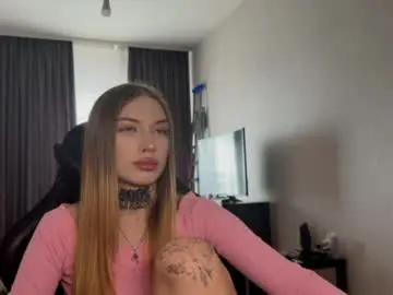 Kisa_mua  live sex cam