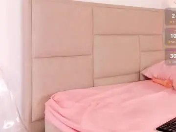 Mia_mystic_  live sex cam