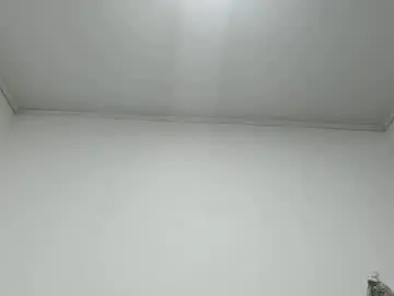 Mia_roussel  live sex cam