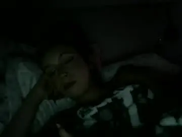 Mreeves67  live sex cam