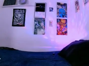 Plutonbluemoon_999  live sex cam