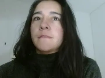 Porcelainlux  live sex cam
