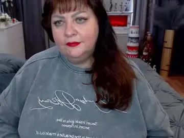 Sexymilfsquirter  live sex cam