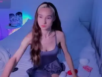 Shey1i  live sex cam