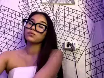 Toryscarpato  live sex cam