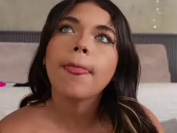 Willow_hendrix  live sex cam