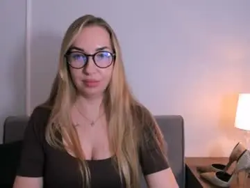 Ariaswan  live sex cam