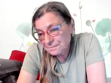 Badgg  live sex cam