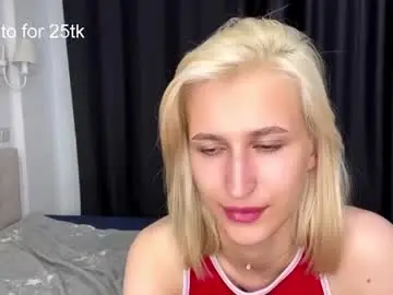 Claudewickland  live sex cam