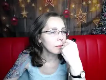 Daisyedit  live sex cam