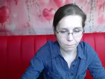 Daisyedit  live sex cam