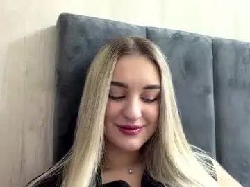 Deberaahr  live sex cam