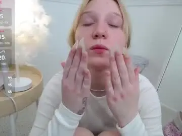 Eva_evro  live sex cam