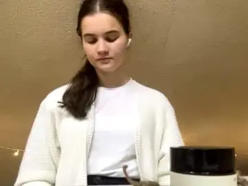 Freddiepanagos  live sex cam