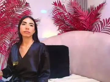 Halliestone  live sex cam