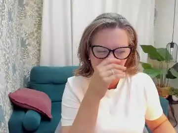 Lea_fruit  live sex cam
