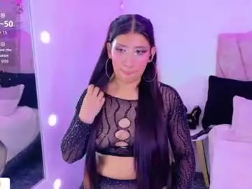 Sara_blum_  live sex cam