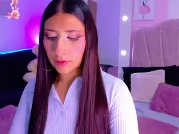 Sara_blum_  live sex cam