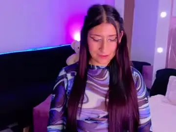 Sara_blum_  live sex cam