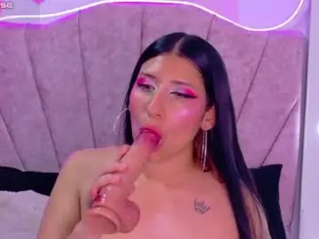 Sara_blum_  live sex cam