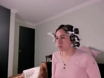 Sara_kaii  live sex cam