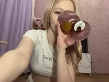 Shalaschrantz  live sex cam