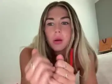 Sweeteststacey  live sex cam