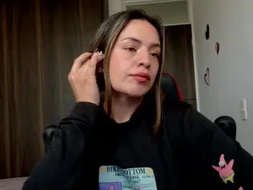 Ashleyt1998  live sex cam